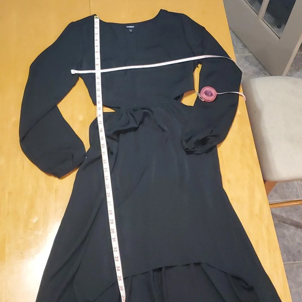 Express XS High Low Black Dress 🤩 100% polyster- lightweight & flowy design - Picture 6 of 11
